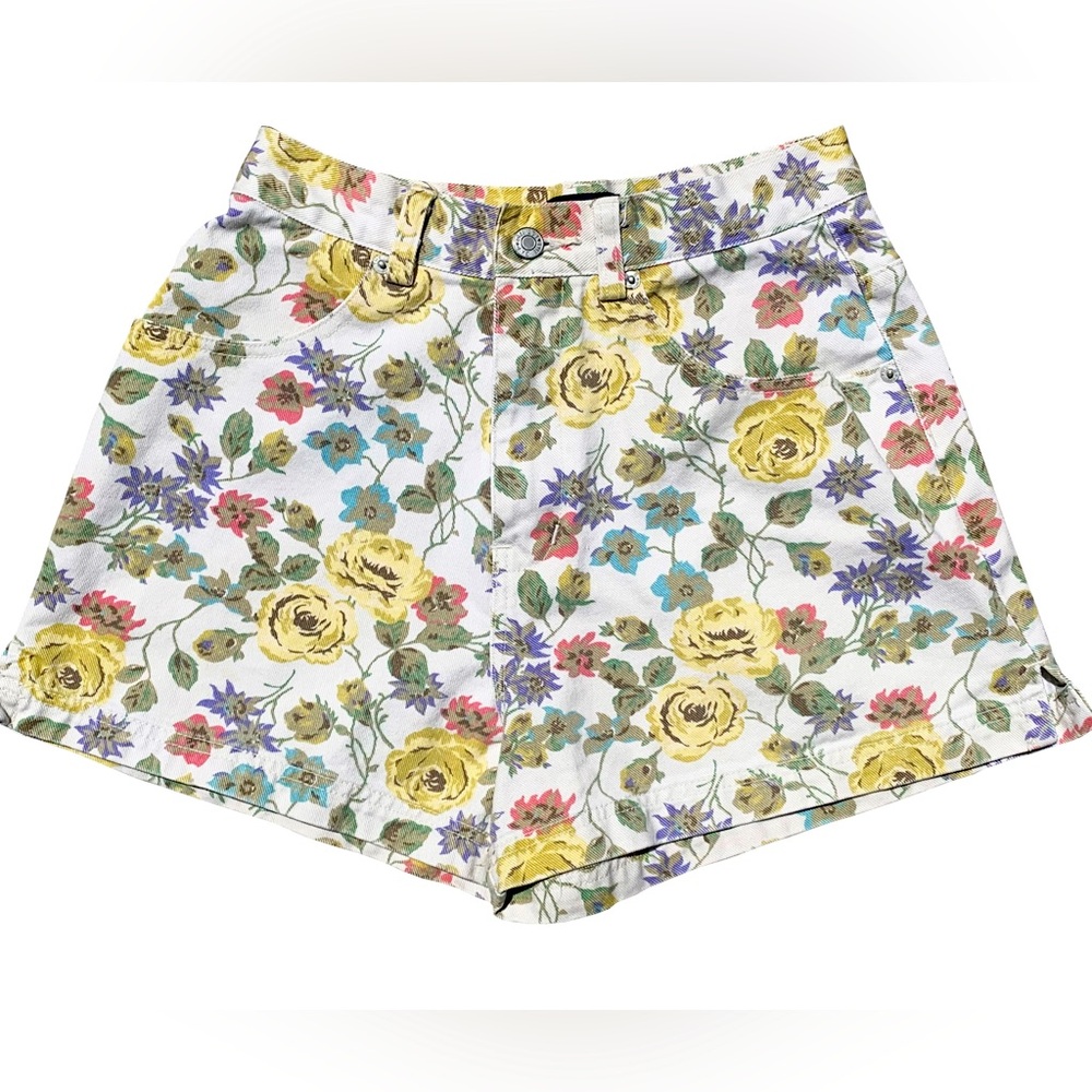 Vintage GAP flowered shorts